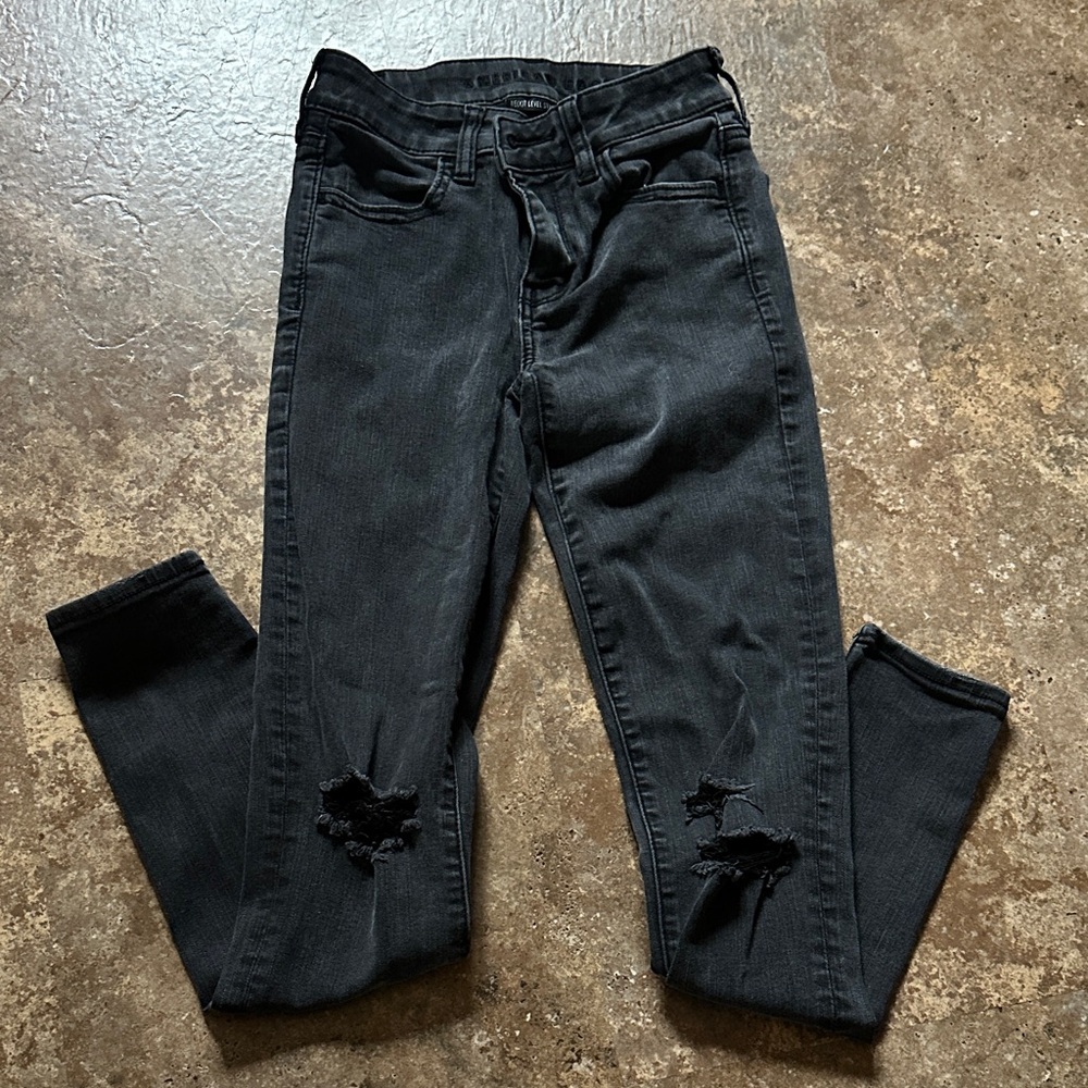 Distressed American Eagle Jegging